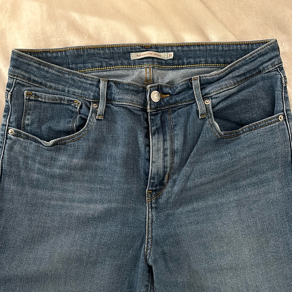 Levis pants